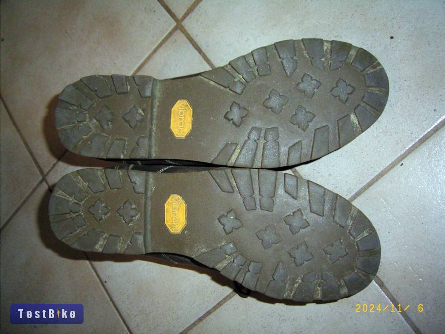 Dolomite túracipő jó állapotban eladó, 47 – 48,5