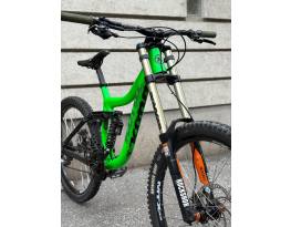 Kona Entuorage Dowhill bicikli