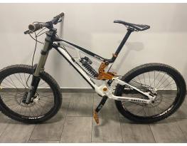 Downhill Saracen Myst Pro