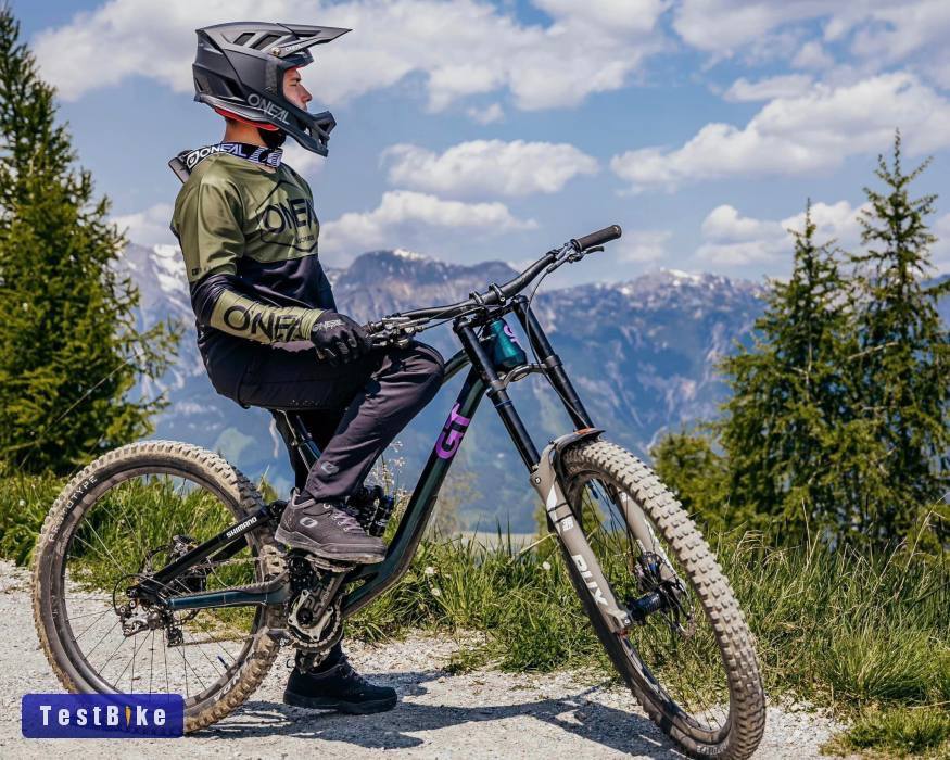 Downhill sisakok széles választékban ajándékkal!