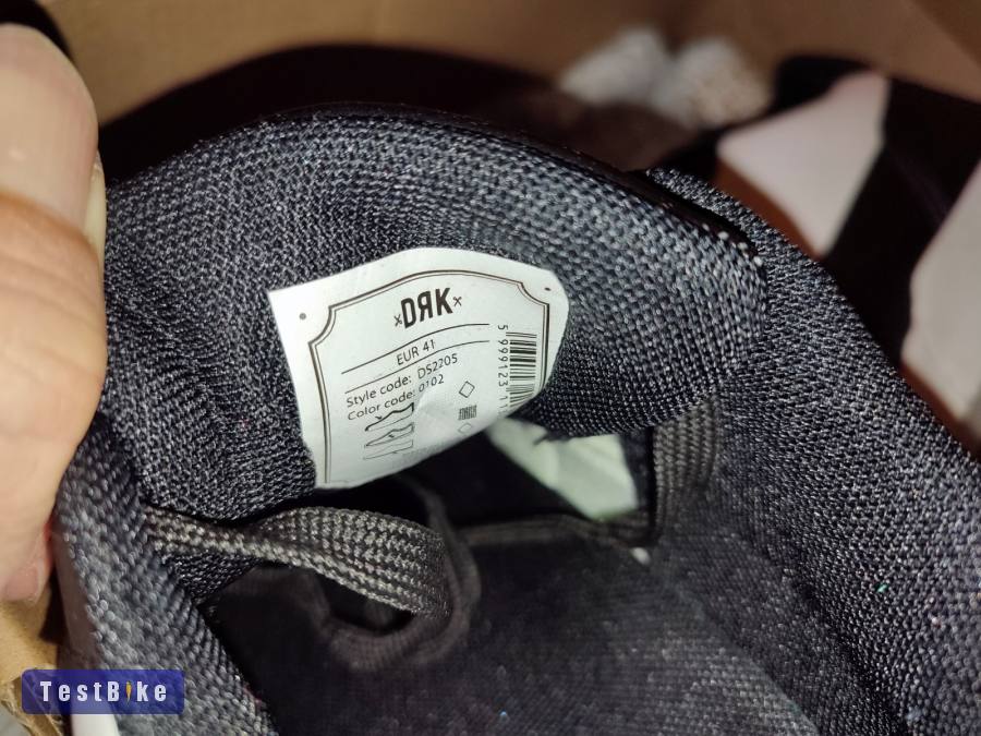 Drk Dorko sportcipő 41-es új dobozos 