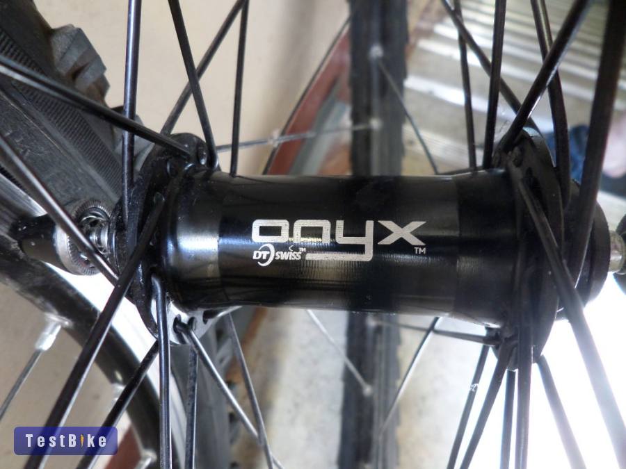 Dt Onyx,mavic 221 kerékszett küllöárban elado! 