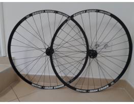 DT Swiss 240 - Notubes ZTR Iron Cross kerékszett