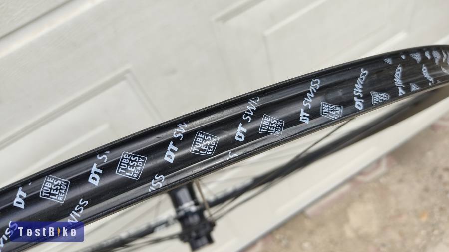 DT Swiss 29" Mtb első kerék Predictive Steering Boost 15x110