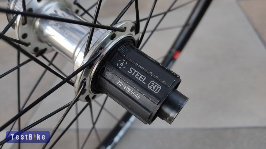 DT Swiss 466D 29" Mtb hátsó kerék 12x142