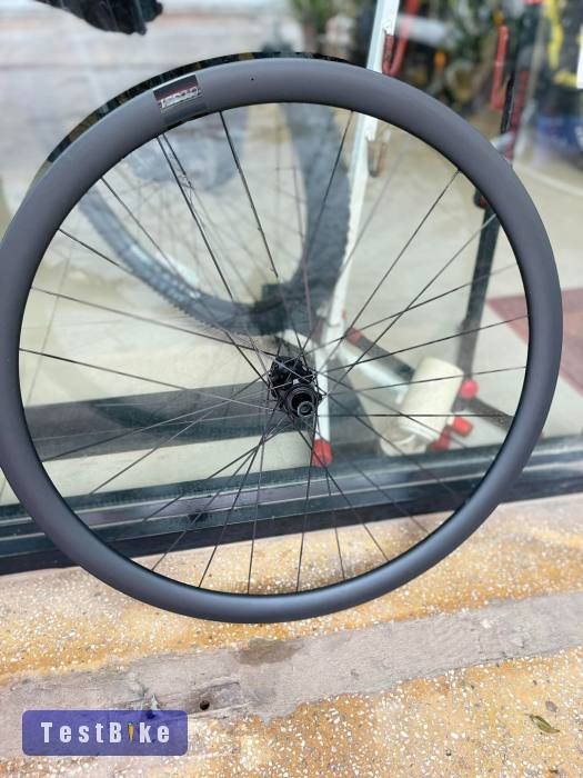 DT Swiss CRD-351 karbon 35mm kerékszett