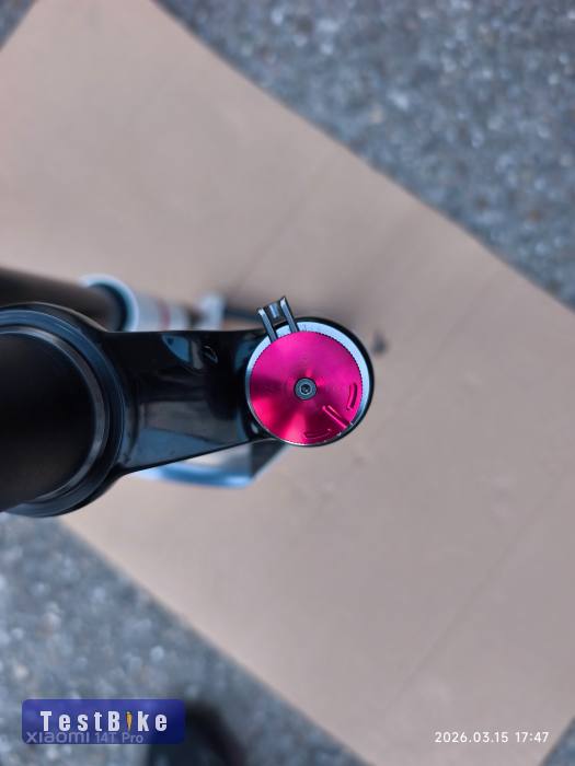 DT Swiss EXM150 első villa (150mm rugóút) 26", 100×15mm