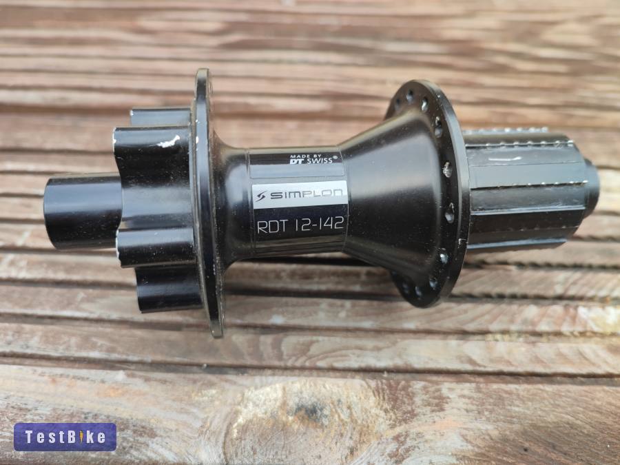 DT Swiss hátsó agy 