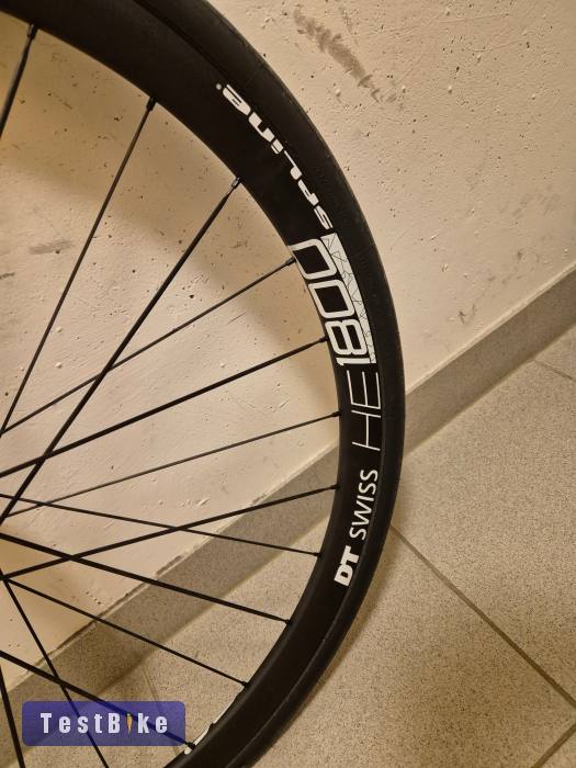 DT Swiss HE 1800 Spline 32 