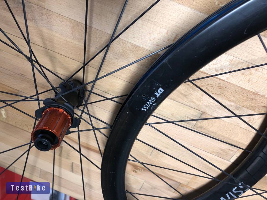 DT Swiss PRC 1450 Carbon 35mm kerékszett