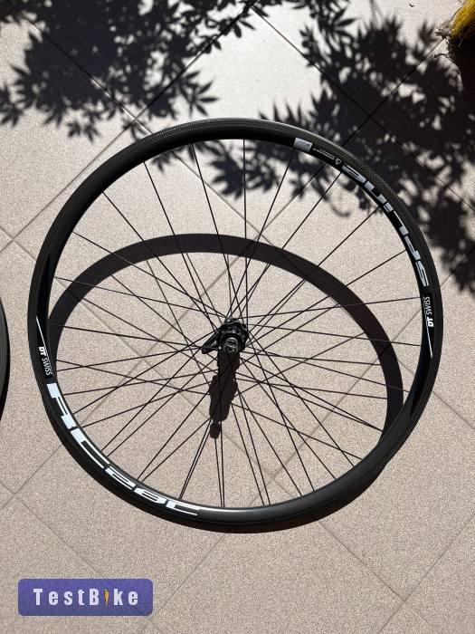 DT Swiss RC28C Spline felnifékes kerékszett