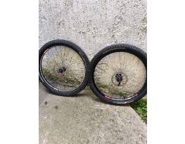 Dt Swiss Specialized Shimano kerékszett 26"