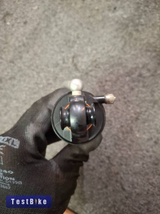 DT Swiss SSD210L hátsó rugóstag