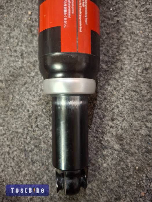 DT Swiss SSD210L hátsó rugóstag