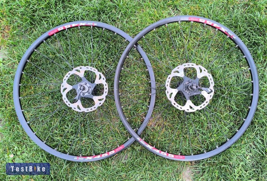 DT Swiss X455 tárcsafékes 26"-os kerékszett 