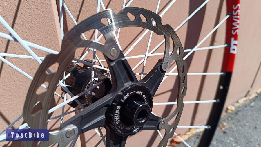 DT Swiss XR RS 29" + Shimano SM-RT67 féktárcsák