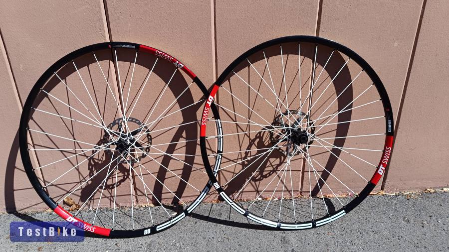 DT Swiss XR RS 29" + Shimano SM-RT67 féktárcsák