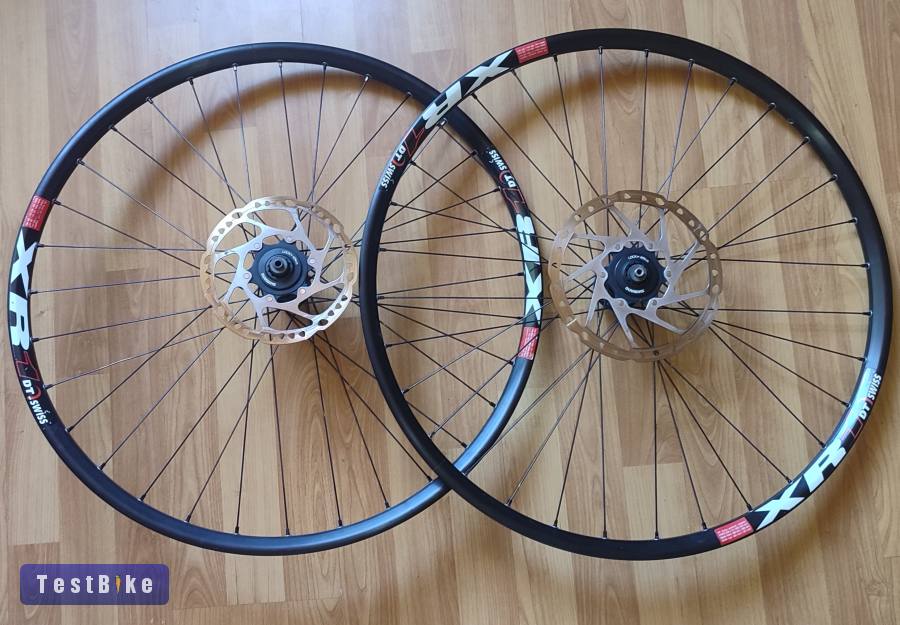 DT Swiss XR1 26"-os kerekek