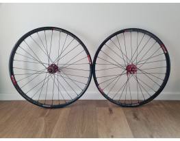DT Swiss XRC 300 Carbon Disc Wheel Set Rims 32 hole - 26"