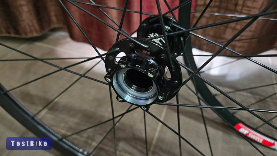 DtSwiss kerékszett Cannondale/Lefty Ocho boost vázakhoz