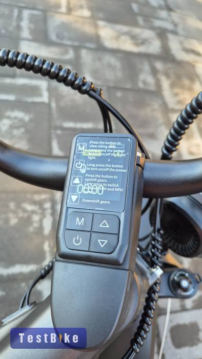 E-bike Fiido Titan gázkarral és rásegítéssel is (45 km/h)