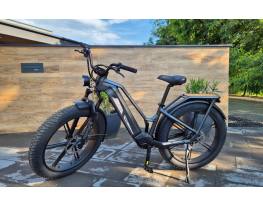 E-bike Fiido Titan gázkarral és rásegítéssel is (45 km/h)