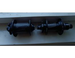E13 boost első agy