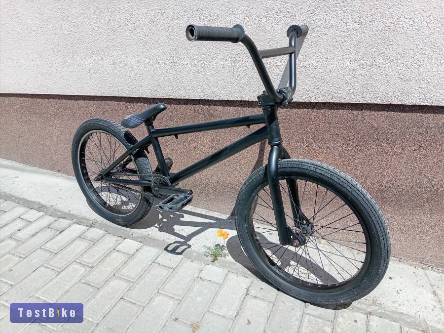 Eastern Cobra BMX pump track