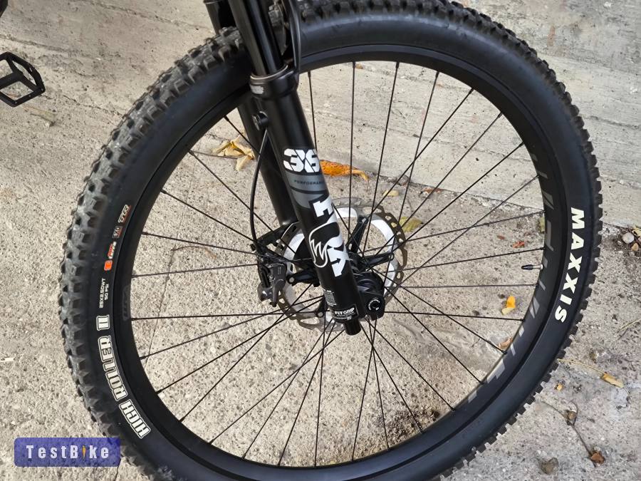 Ebike Lappierre Zesty AM 9.2 F250 full carbon 18kg e bike új