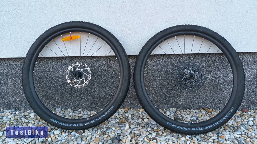 Helloween akció - Bontrager XR2 Team Issue TLR 29x2.20