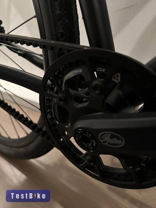 Egyedi Booda Bike Hiker Alfine 11 sebességes agyváltóval