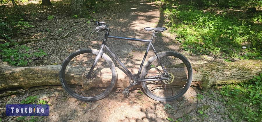 Egyedi Booda Bike Hiker Alfine 11 sebességes agyváltóval
