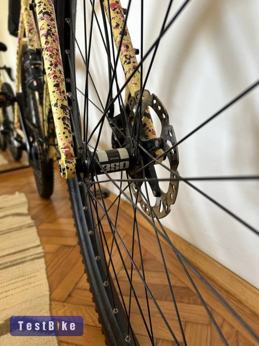 Egyedi Csepel Deepspace gravel (54 cm)