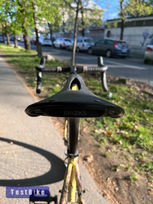 Egyedi Csepel Deepspace gravel (54 cm)