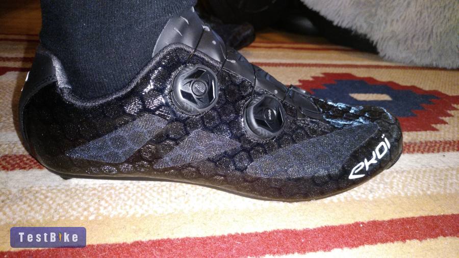 EKOI r4 light fekete EU 45