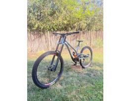 Commencal Supreme V4 2022