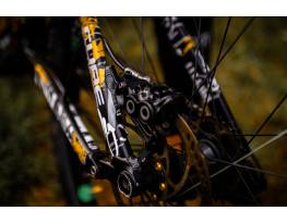 Eladnám cube two15 race 27,5 2018  L