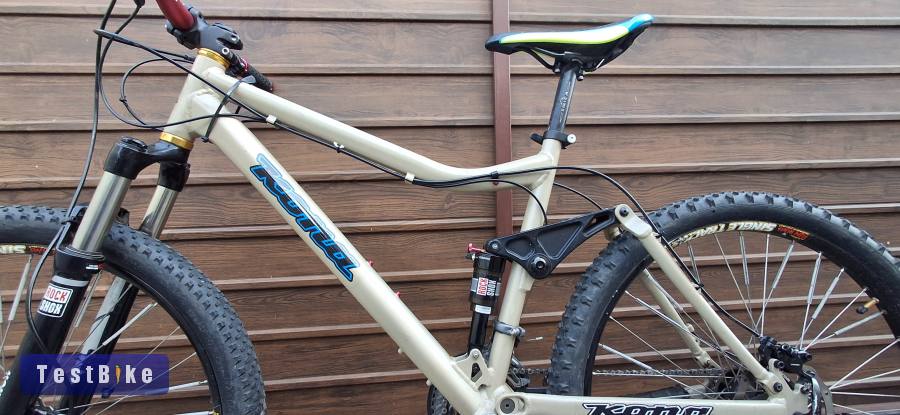 Eladó  használt kona mtb épített 