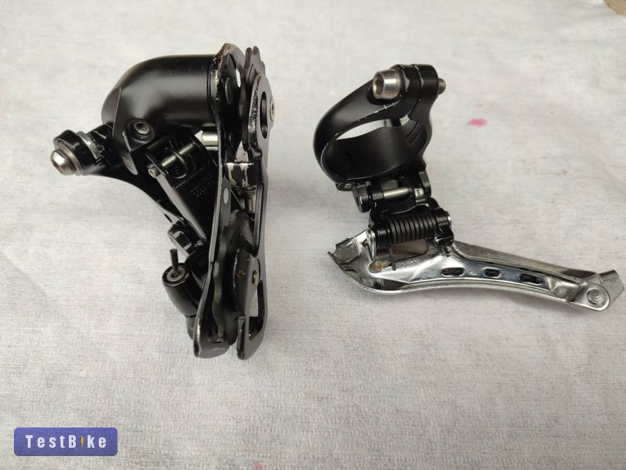 Eladó 105 11s első-hátsó váltó váltó