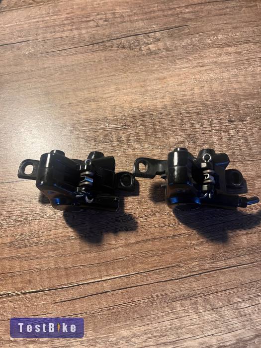 Eladó 2 db Shimano BR -MT400 féktest