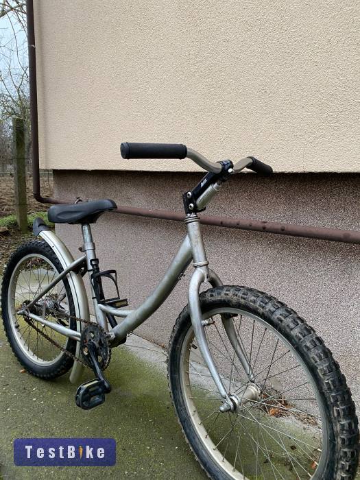 Eladó 20” gyerek bicikli 