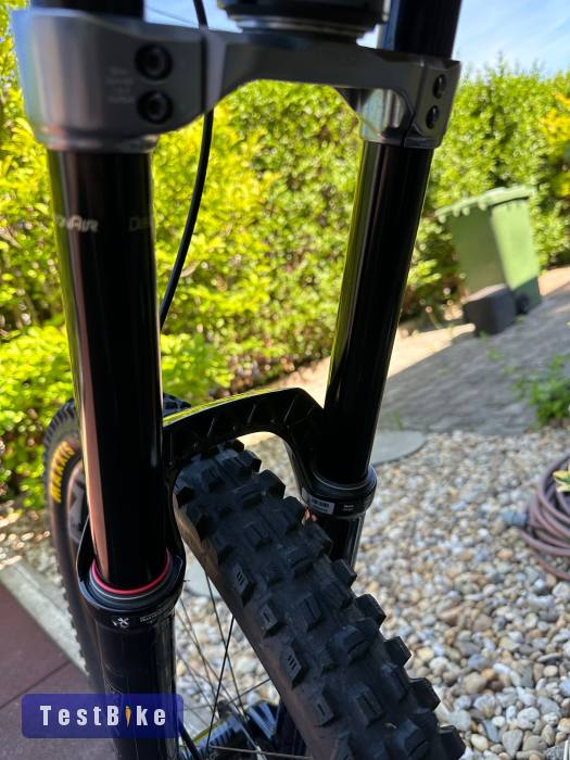 Eladó 2020 Commencal Supreme V4 – prémium DH felszereltség