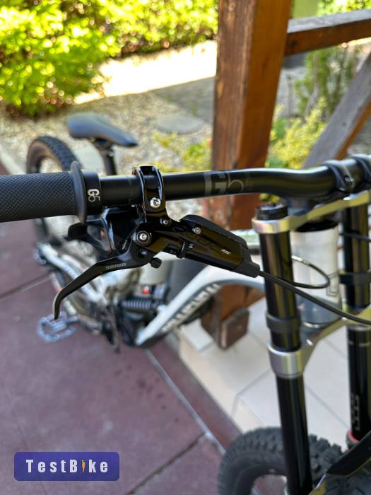 Eladó 2020 Commencal Supreme V4 – prémium DH felszereltség