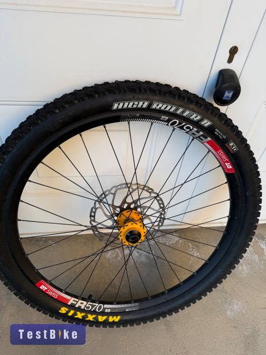 Elado 26-os felniszettem dtswiss,nukeproof