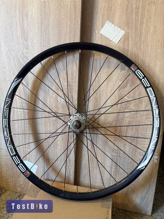 Eladó 26os dirt jumper kerekem