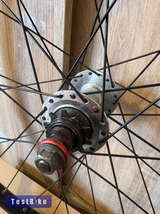 Eladó 26os dirt jumper kerekem