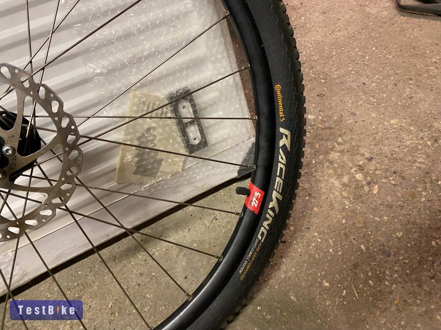 Eladó 27,5 kerékezett