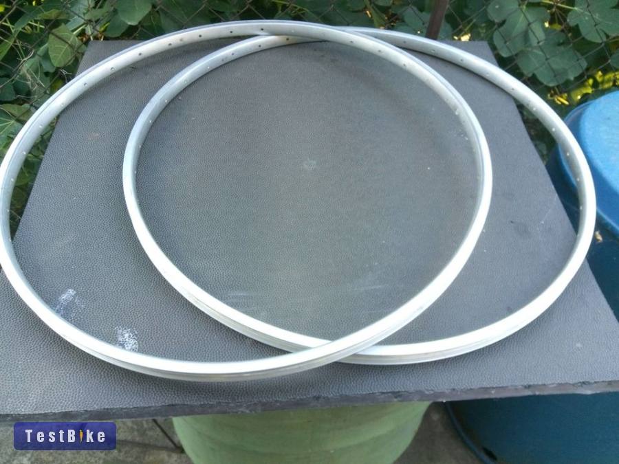 Eladó 27x1/4 es avagy 630 mm es 36 lyukas szimplafalú német