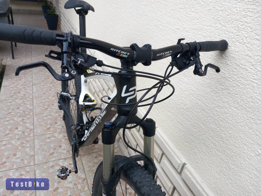 Eladó 29" Lapierre Zesty XR529 carbon fully MTB kerékpár