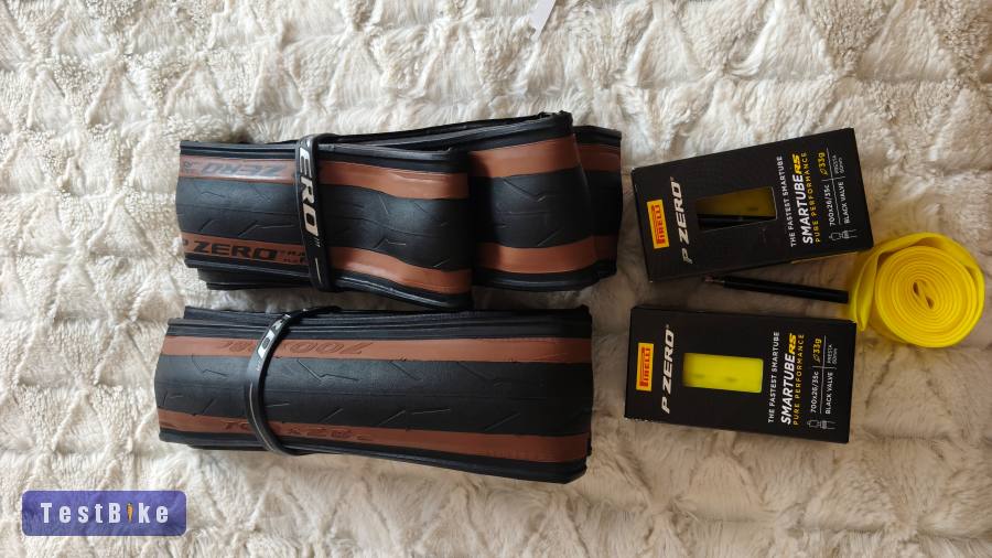 Eladó 2db Pirelli P-Zero Race RS TLR + 3 db Smartube RS
